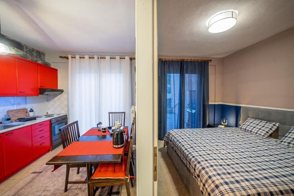 Kozani Hideaway For 2! 아파트 외부 사진