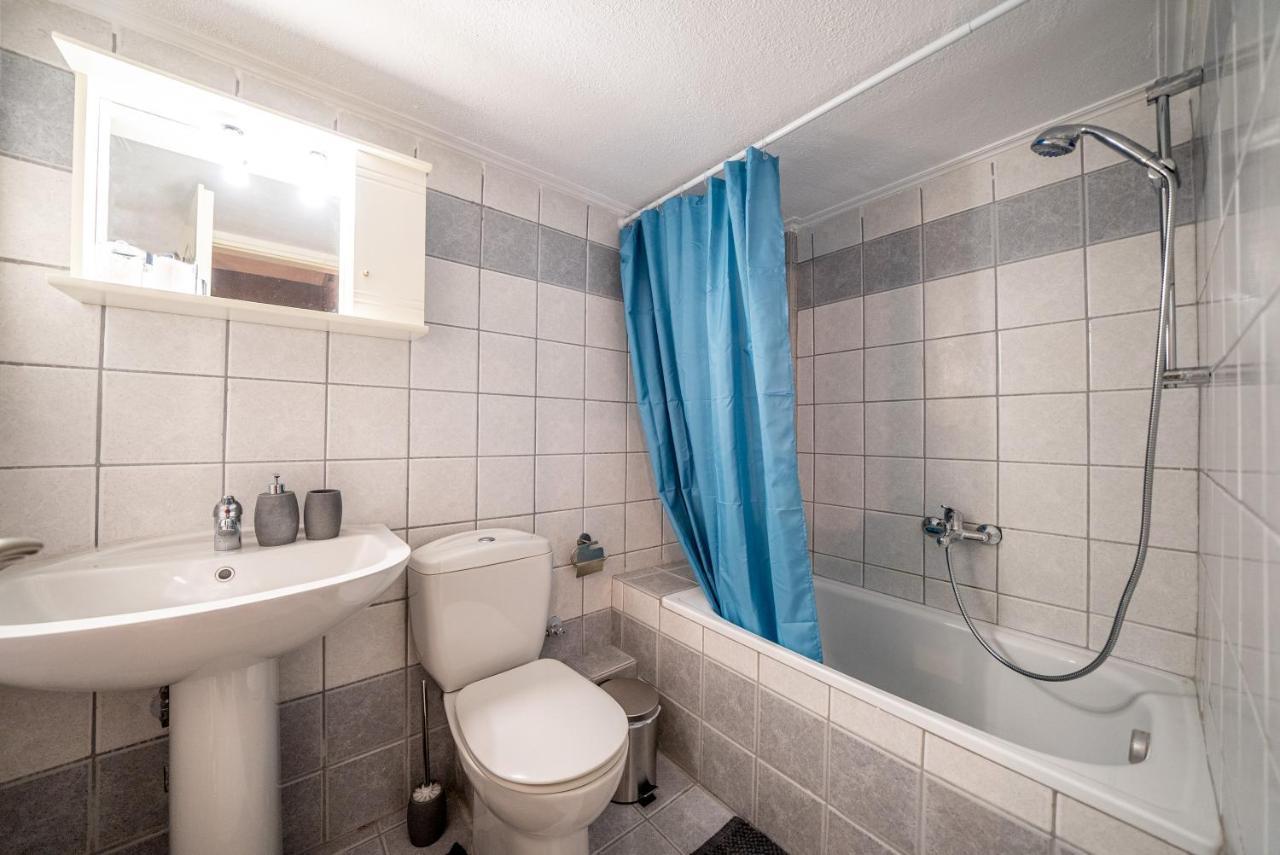 Kozani Hideaway For 2! 아파트 외부 사진